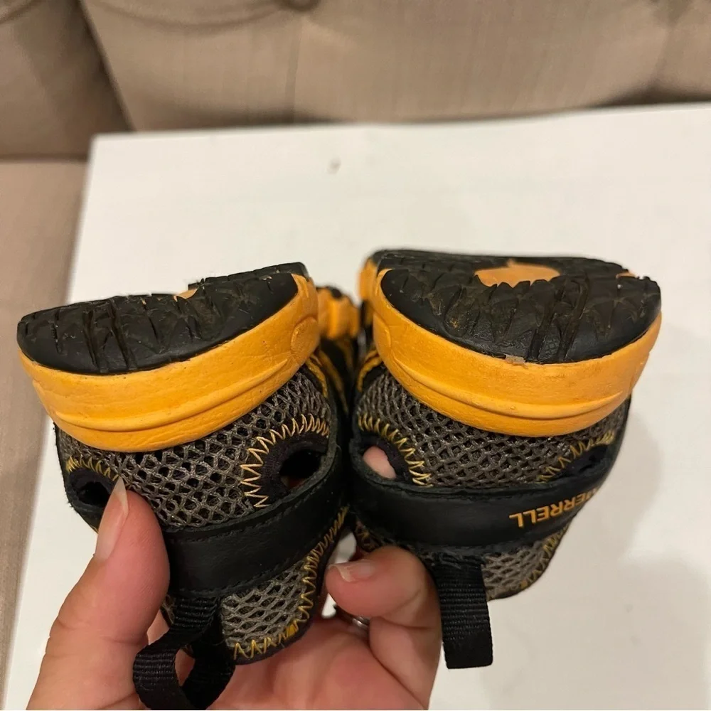 Merrell Water Sandals Kids 2M Hydro Choprock Black Yellow waterproof Hiking